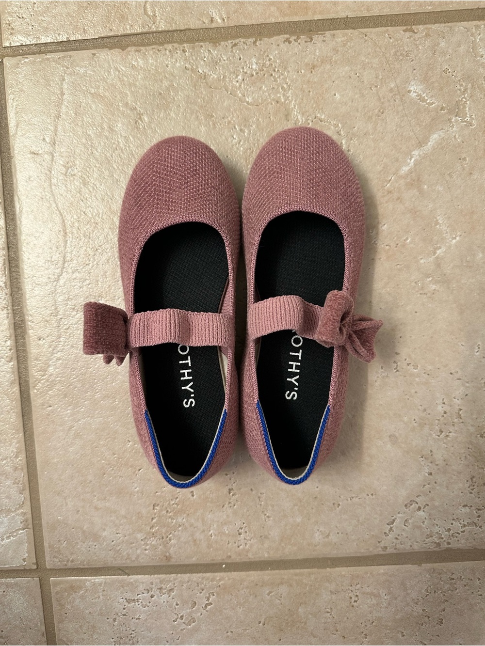 Like new Rothy’s The Kids ReVelvet™ Tux Bow Mary Jane - ReVelvet™ Lilac Size 1